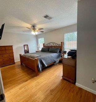 3-Bedroom Single Family Home for Rent in Jacksonville, FL 32223 – $1900/mo | 2 Baths | Updated 2025