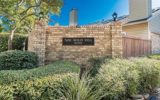 Condo for Sale in Dallas, TX 75231 – 2 Bedrooms, 3 Baths – $229000