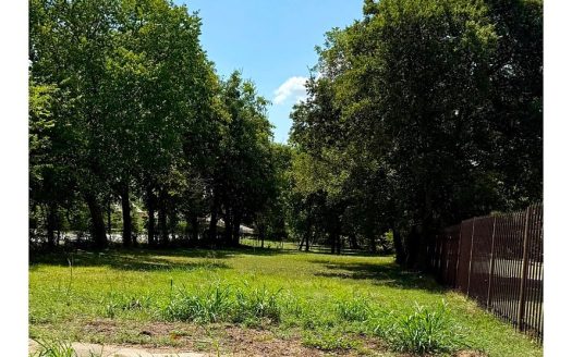Lot for Sale in Dallas, TX 75216 – 1 Bedroom, 1 Bath – $130000
