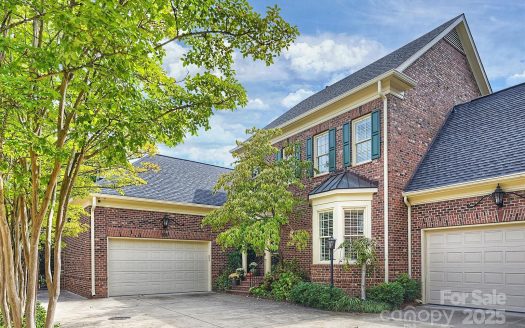 Condo for Sale in Charlotte, NC 28207 – 4 Bedrooms, 5 Baths – $1550000