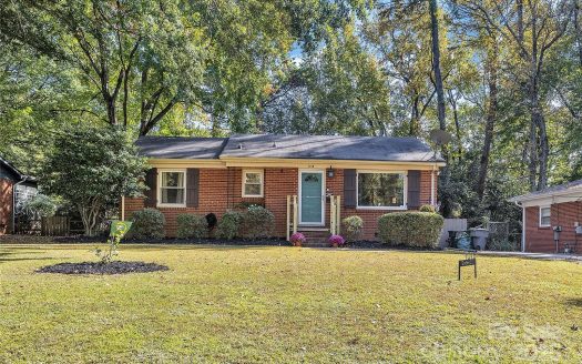 Single Family Home for Sale in Charlotte, NC 28205 – 2 Bedrooms, 1 Baths – $369900