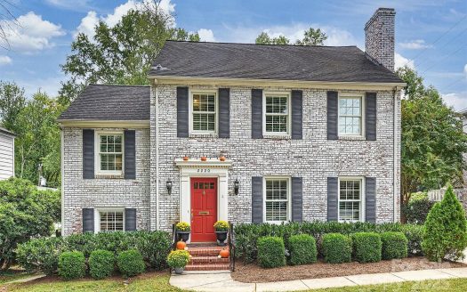 Single Family Home for Sale in Charlotte, NC 28209 – 4 Bedrooms, 4 Baths – $1795000