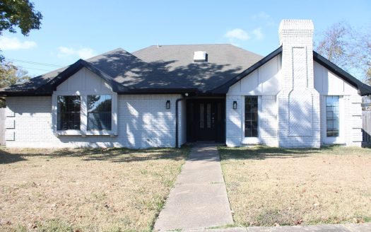 Single Family Home for Sale in Dallas, TX 75217 – 3 Bedrooms, 2 Baths – $189000