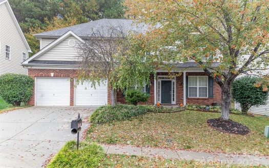 Single Family Home for Sale in Charlotte, NC 28269 – 4 Bedrooms, 3 Baths – $520000