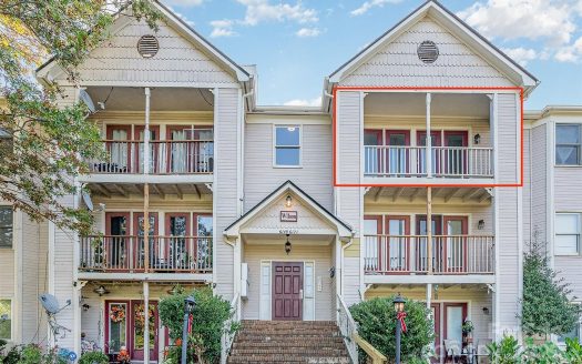Condo for Sale in Charlotte, NC 28215 – 2 Bedrooms, 2 Baths – $145000