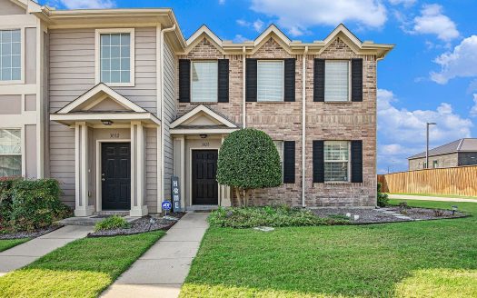 Townhouse for Sale in Fort Worth, TX 76137 – 2 Bedrooms, 2 Baths – $255000