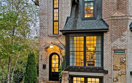 Townhouse for Sale in Charlotte, NC 28203 – 3 Bedrooms, 5 Baths – $1390000