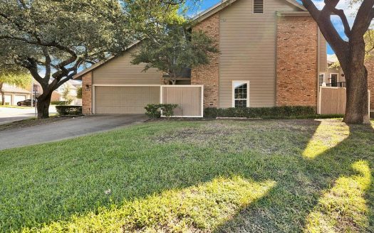 Townhouse for Sale in Dallas, TX 75243 – 2 Bedrooms, 3 Baths – $319000