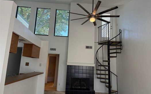 Townhouse for Sale in Dallas, TX 75231 – 2 Bedrooms, 2 Baths – $199000