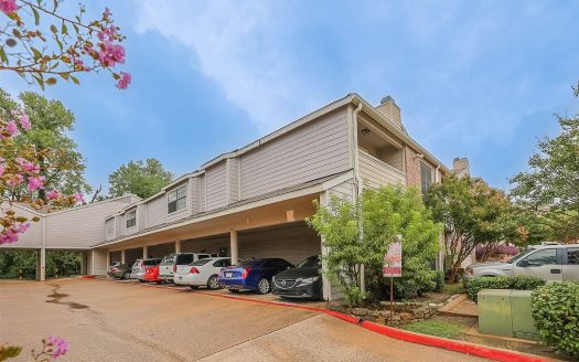 Condo for Sale in Dallas, TX 75240 – 2 Bedrooms, 2 Baths – $189900