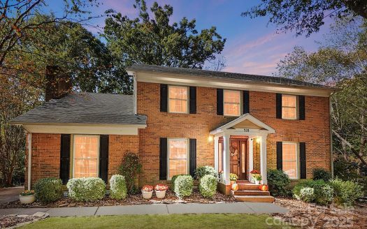 Single Family Home for Sale in Charlotte, NC 28270 – 5 Bedrooms, 3 Baths – $735000