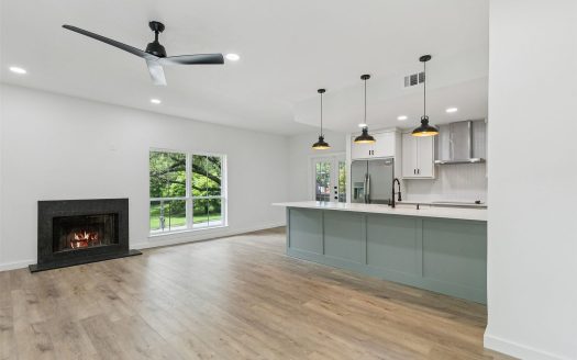 Condo for Sale in Dallas, TX 75231 – 2 Bedrooms, 2 Baths – $249900