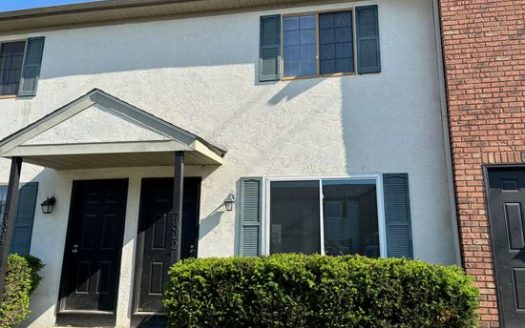 2-Bedroom Townhouse for Rent in Columbus, OH 43235 – $1350/mo | 2 Baths | Updated 2025