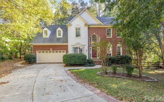 Single Family Home for Sale in Charlotte, NC 28269 – 4 Bedrooms, 3 Baths – $525000