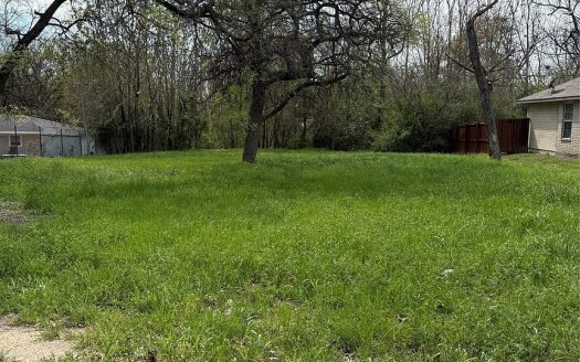 Lot for Sale in Dallas, TX 75216 – 1 Bedroom, 1 Bath – $95000
