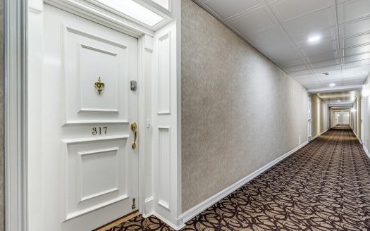 Condo for Sale in Dallas, TX 75248 – 2 Bedrooms, 2 Baths – $309000