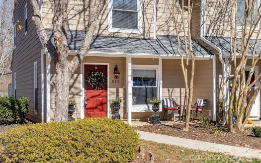 Townhouse for Sale in Charlotte, NC 28270 – 2 Bedrooms, 3 Baths – $270000