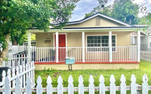 2-Bedroom Single Family Home for Rent in Jacksonville, FL 32207 – $1450/mo | 1 Baths | Updated 2025
