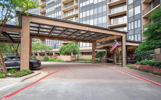 Condo for Sale in Dallas, TX 75248 – 3 Bedrooms, 3 Baths – $549900