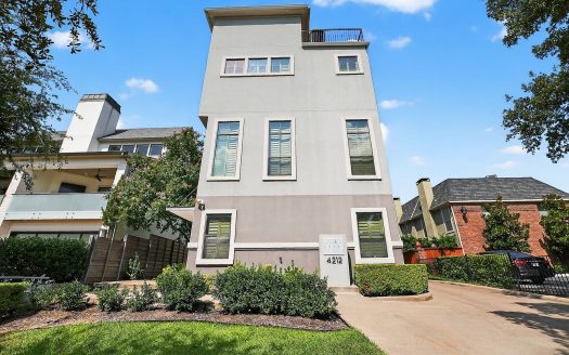 Townhouse for Sale in Dallas, TX 75219 – 3 Bedrooms, 4 Baths – $650000