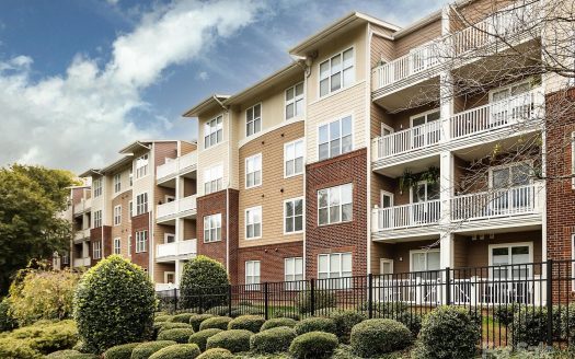 Condo for Sale in Charlotte, NC 28209 – 2 Bedrooms, 2 Baths – $325000