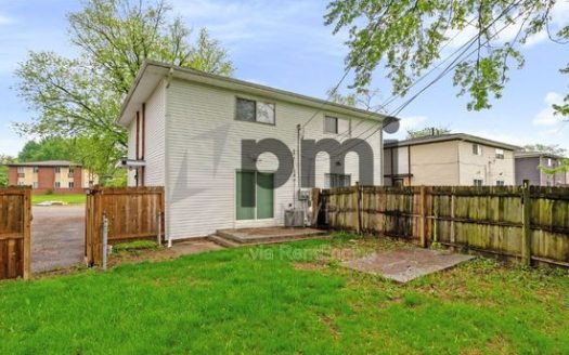 3-Bedroom Townhouse for Rent in Columbus, OH 43232 – $1450/mo | 2 Baths | Updated 2025