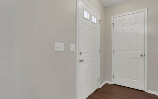 3-Bedroom Single Family Home for Rent in Reynoldsburg, OH 43068 – $2050/mo | 2 Baths | Updated 2025