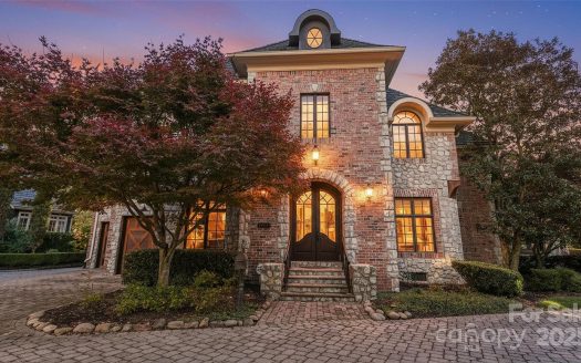 Single Family Home for Sale in Charlotte, NC 28226 – 6 Bedrooms, 7 Baths – $2170000