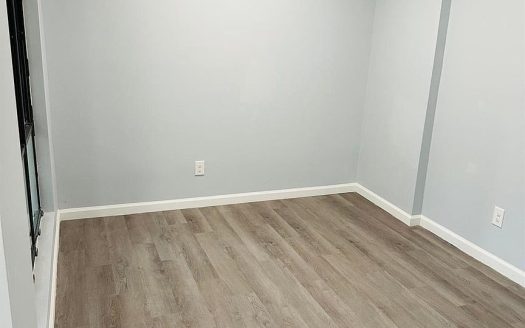 Condo for Sale in Charlotte, NC 28212 – 2 Bedrooms, 2 Baths – $169000