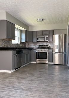 3-Bedroom Townhouse for Rent in Columbus, OH 43221 – $1900/mo | 3 Baths | Updated 2025