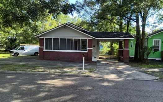 4-Bedroom Single Family Home for Rent in Jacksonville, FL 32206 – $1545/mo | 2 Baths | Updated 2025