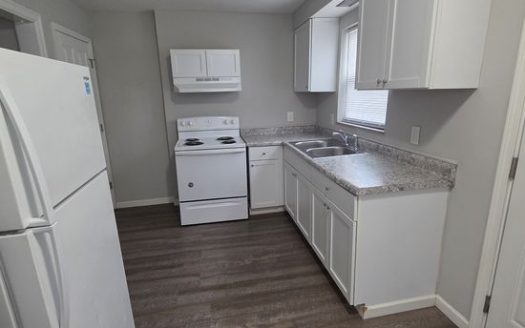 2-Bedroom Townhouse for Rent in Columbus, OH 43211 – $1100/mo | 1 Baths | Updated 2025