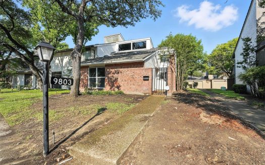 Condo for Sale in Dallas, TX 75243 – 2 Bedrooms, 2 Baths – $278000