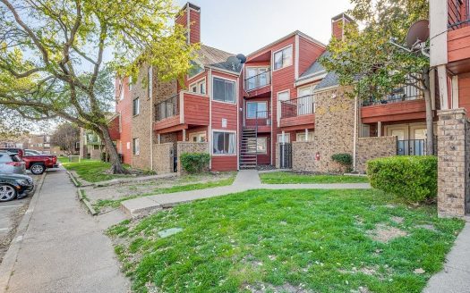 Condo for Sale in Dallas, TX 75243 – 2 Bedrooms, 2 Baths – $130000