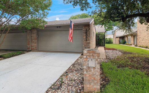 Townhouse for Sale in Dallas, TX 75230 – 2 Bedrooms, 2 Baths – $450000