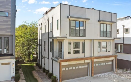 Condo for Sale in Charlotte, NC 28202 – 3 Bedrooms, 4 Baths – $724900