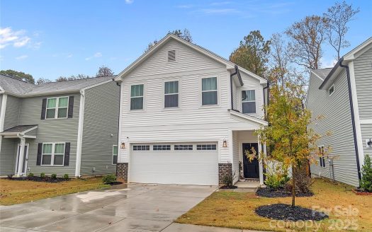 Single Family Home for Sale in Charlotte, NC 28214 – 4 Bedrooms, 3 Baths – $415000