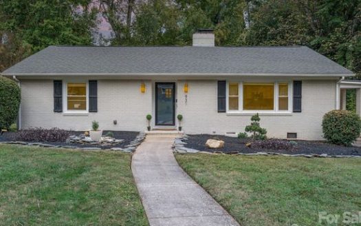 Single Family Home for Sale in Charlotte, NC 28205 – 3 Bedrooms, 2 Baths – $544900