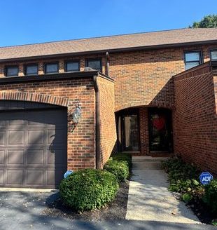 3-Bedroom Apartment for Rent in Columbus, OH 43220 – $2750/mo | 3 Baths | Updated 2025