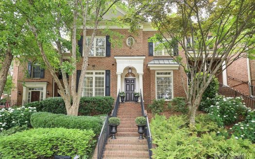 Condo for Sale in Charlotte, NC 28207 – 3 Bedrooms, 5 Baths – $1245000
