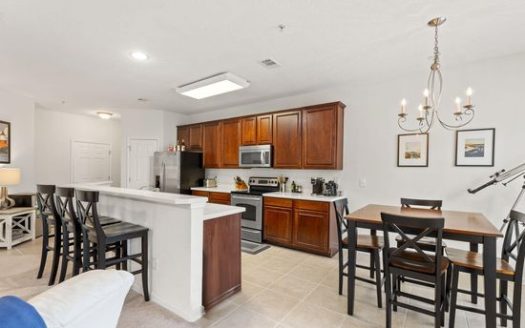 3-Bedroom Condo for Rent in Jacksonville, FL 32224 – $2100/mo | 2 Baths | Updated 2025