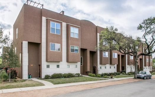 Townhouse for Sale in Dallas, TX 75206 – 2 Bedrooms, 3 Baths – $489995