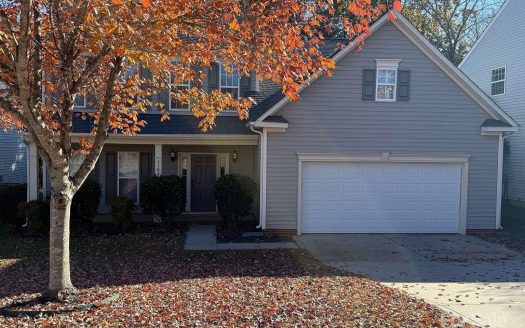 Single Family Home for Sale in Charlotte, NC 28269 – 3 Bedrooms, 3 Baths – $405000
