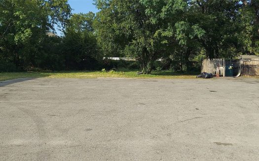 Lot for Sale in Dallas, TX 75215 – 1 Bedroom, 1 Bath – $110000
