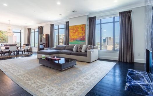 Condo for Sale in Dallas, TX 75201 – 2 Bedrooms, 3 Baths – $2995000