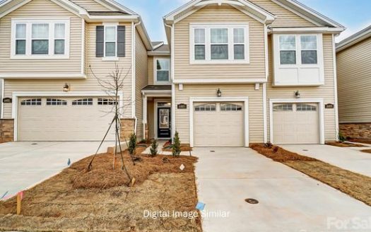 Townhouse for Sale in Charlotte, NC 28213 – 3 Bedrooms, 3 Baths – $364990