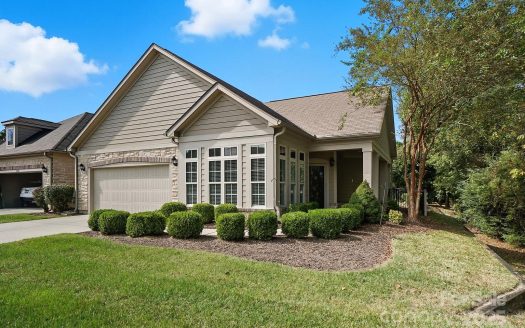 Condo for Sale in Matthews, NC 28105 – 2 Bedrooms, 2 Baths – $535000