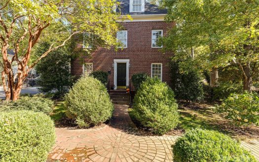 Single Family Home for Sale in Charlotte, NC 28209 – 4 Bedrooms, 4 Baths – $1295000