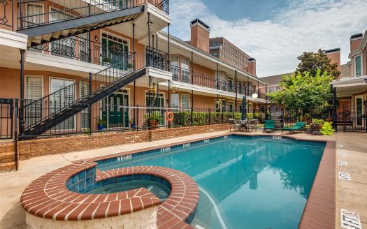 Condo for Sale in Dallas, TX 75204 – 2 Bedrooms, 2 Baths – $405000