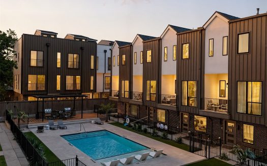 Condo for Sale in Dallas, TX 75204 – 2 Bedrooms, 3 Baths – $599000